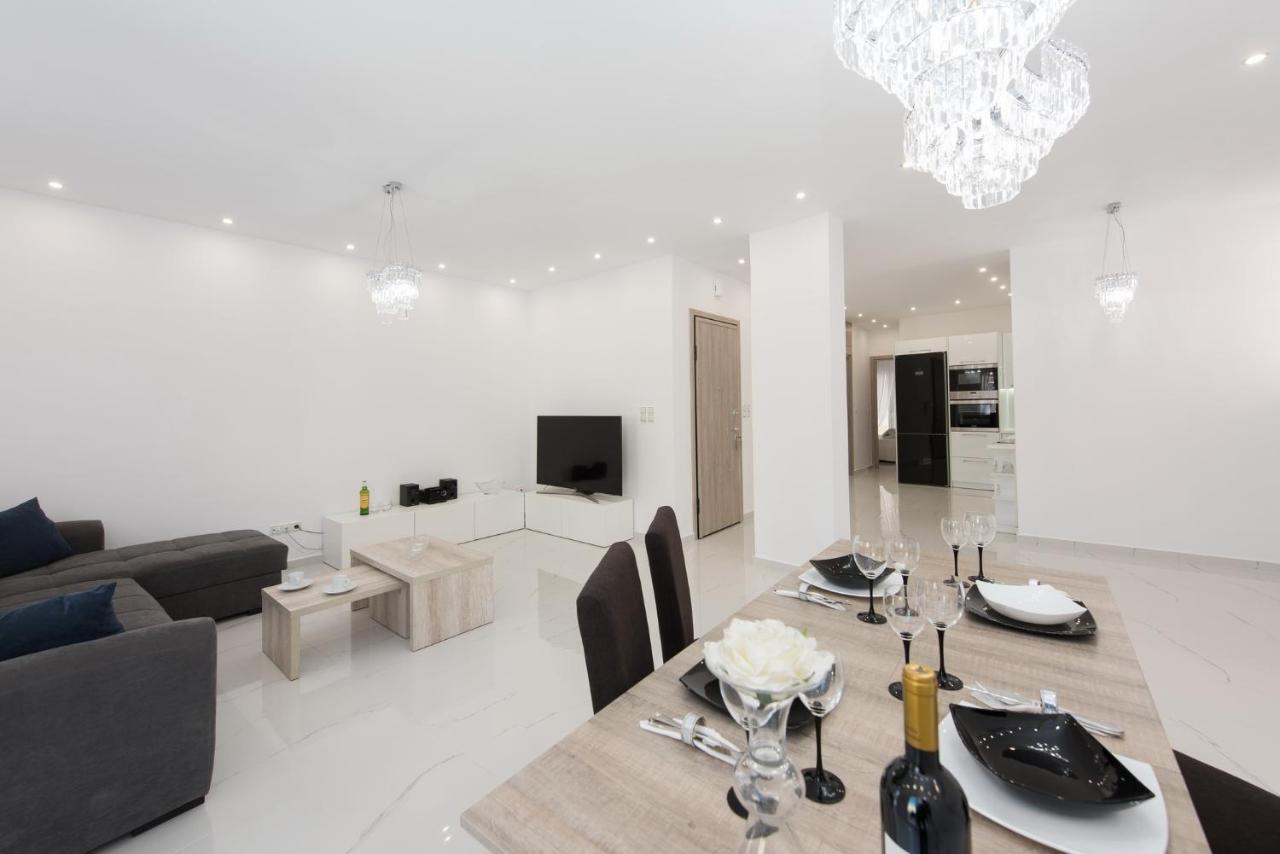 Despina'S Luxury Apt Downtown Heraklion  Bagian luar foto