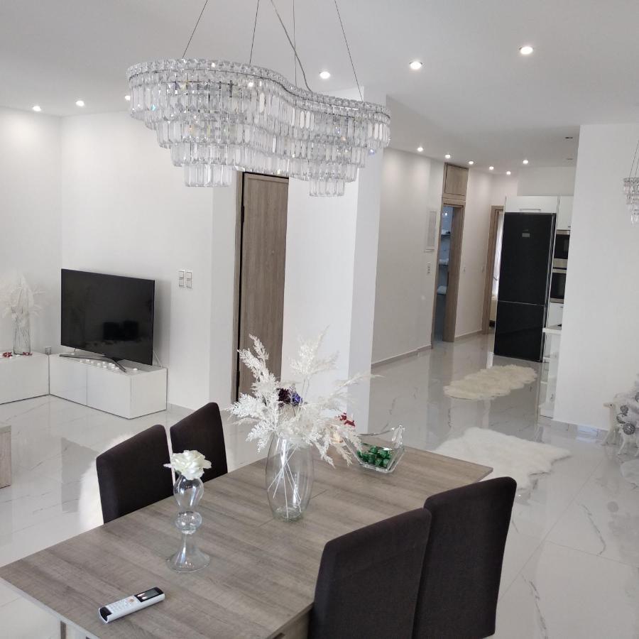 Despina'S Luxury Apt Downtown Heraklion  Bagian luar foto