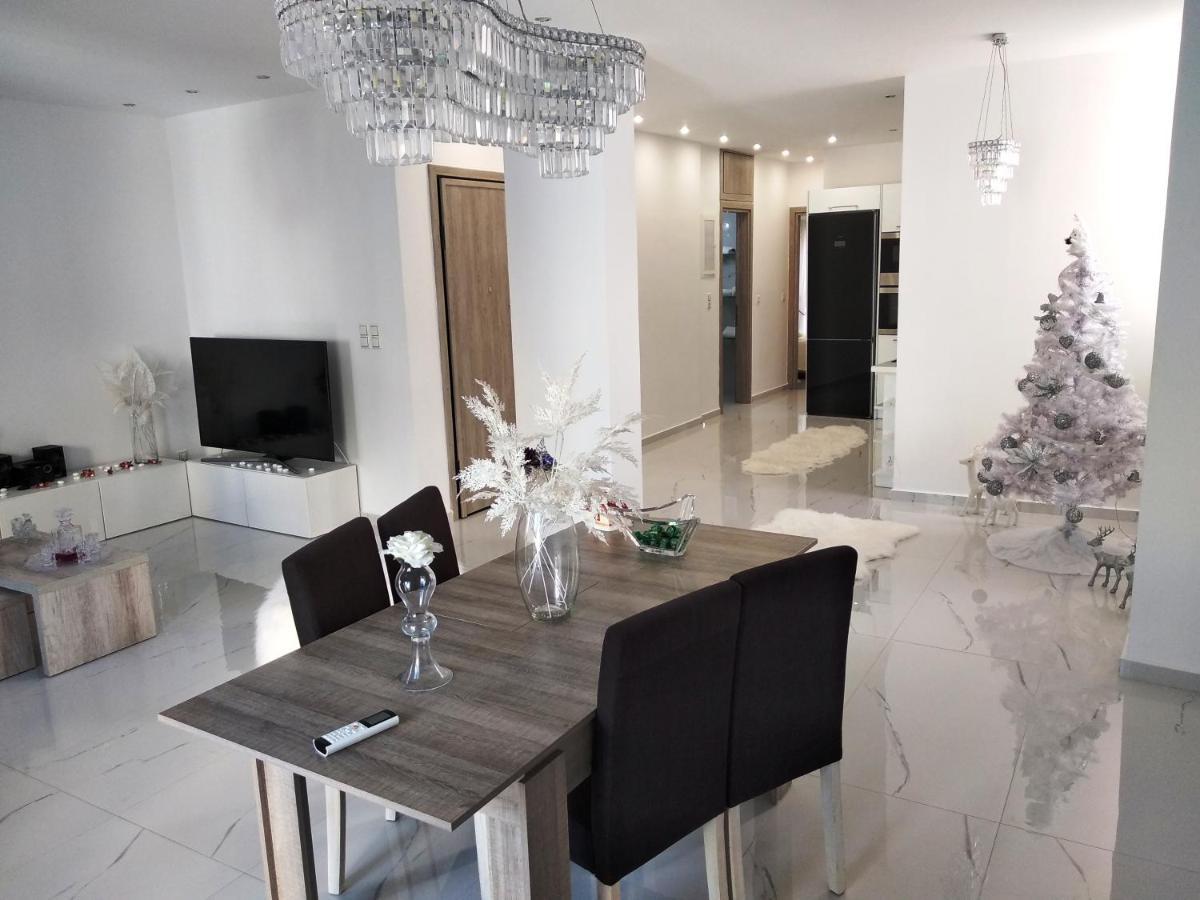 Despina'S Luxury Apt Downtown Heraklion  Bagian luar foto