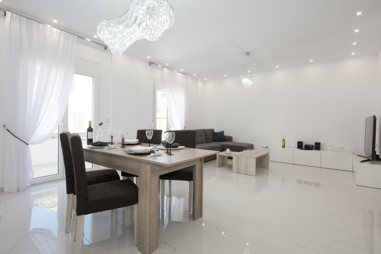 Despina'S Luxury Apt Downtown Heraklion  Bagian luar foto